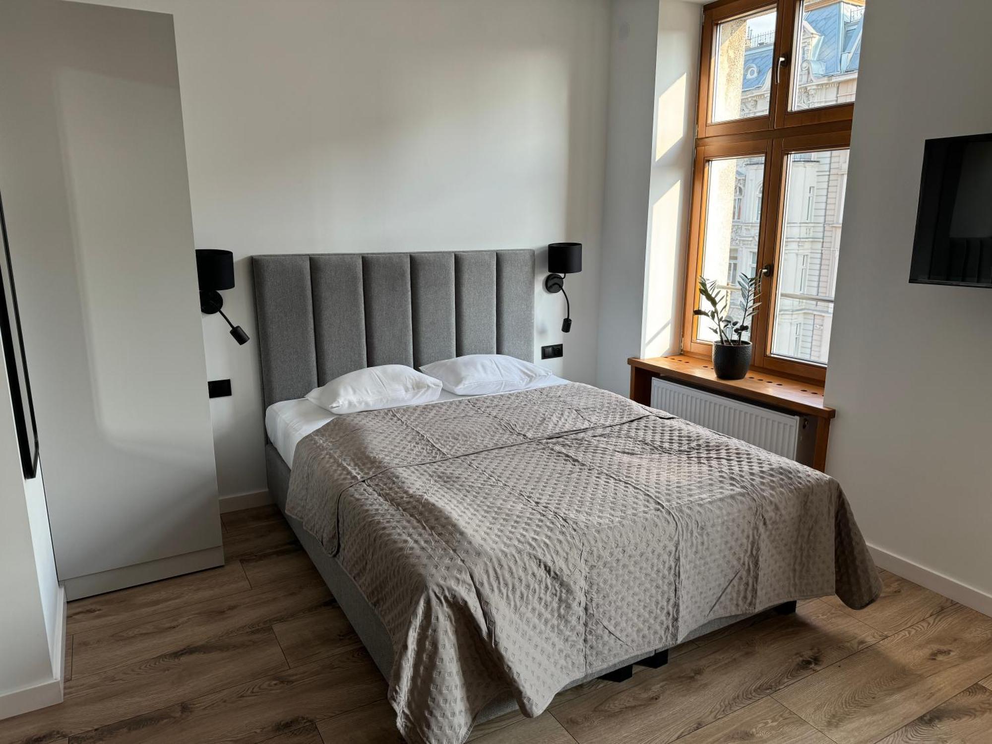 Apartment Przystanek Warszawska 26 *